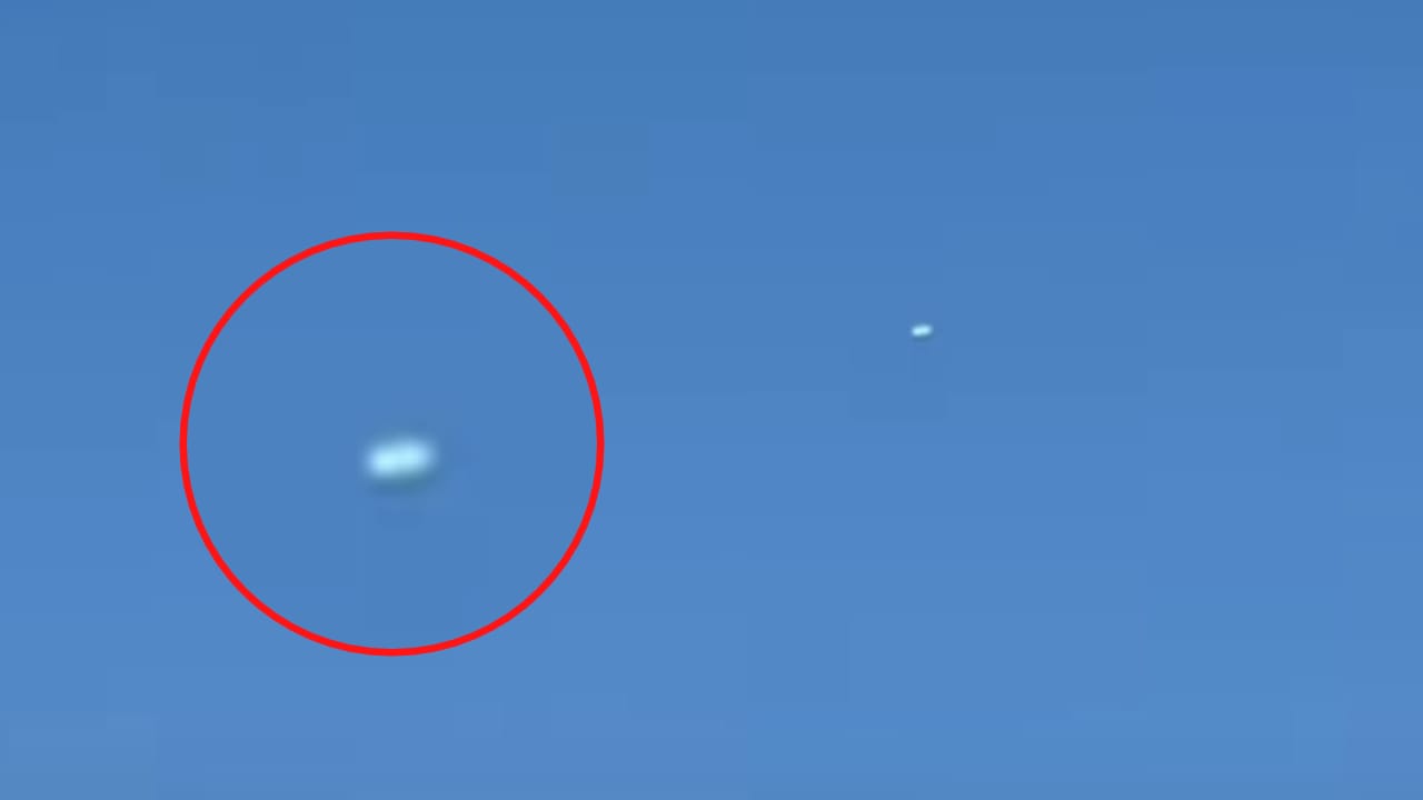 Mysterious UFO Over Waterloo, NY